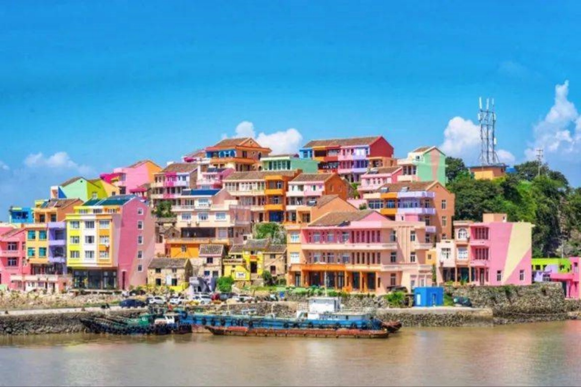 Qicai Xiao Ruo Village